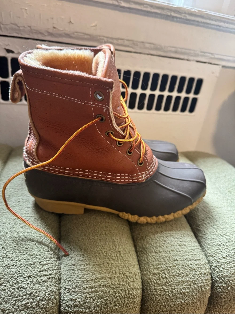 Sperry used duck